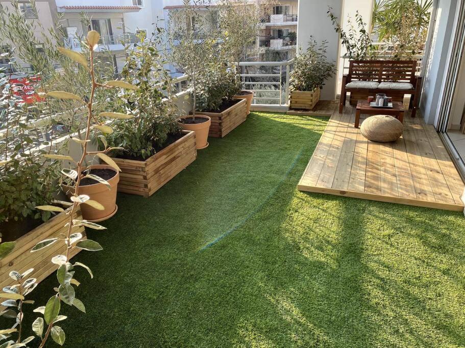 Spacious And Sunkissed 3Br & 2 Bathrooms Apartment Atény Exteriér fotografie