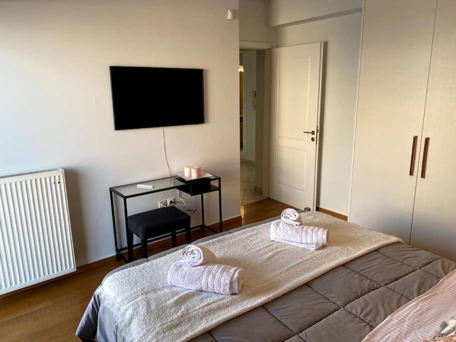 Spacious And Sunkissed 3Br & 2 Bathrooms Apartment Atény Exteriér fotografie